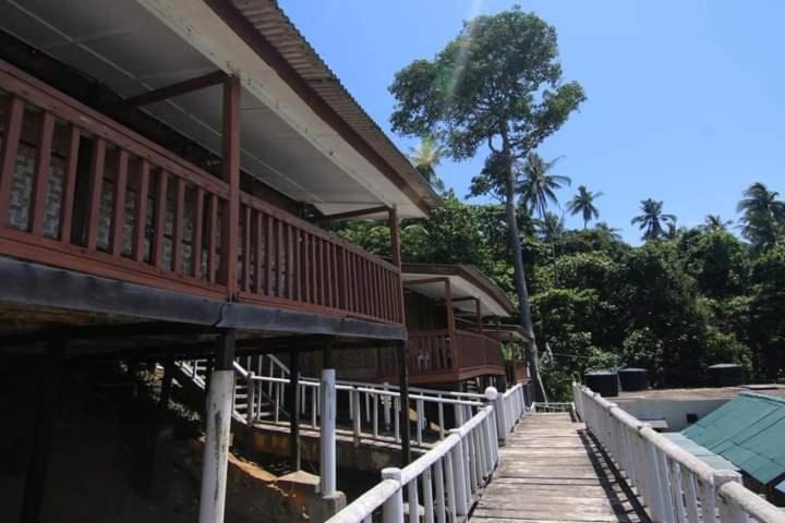 Long Beach Garden Kampung Kuala Besut Extérieur photo